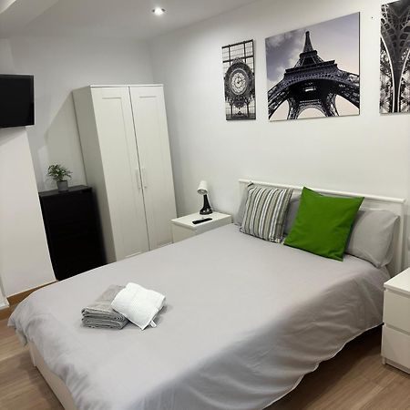 Manrique Rooms Malaga Bagian luar foto