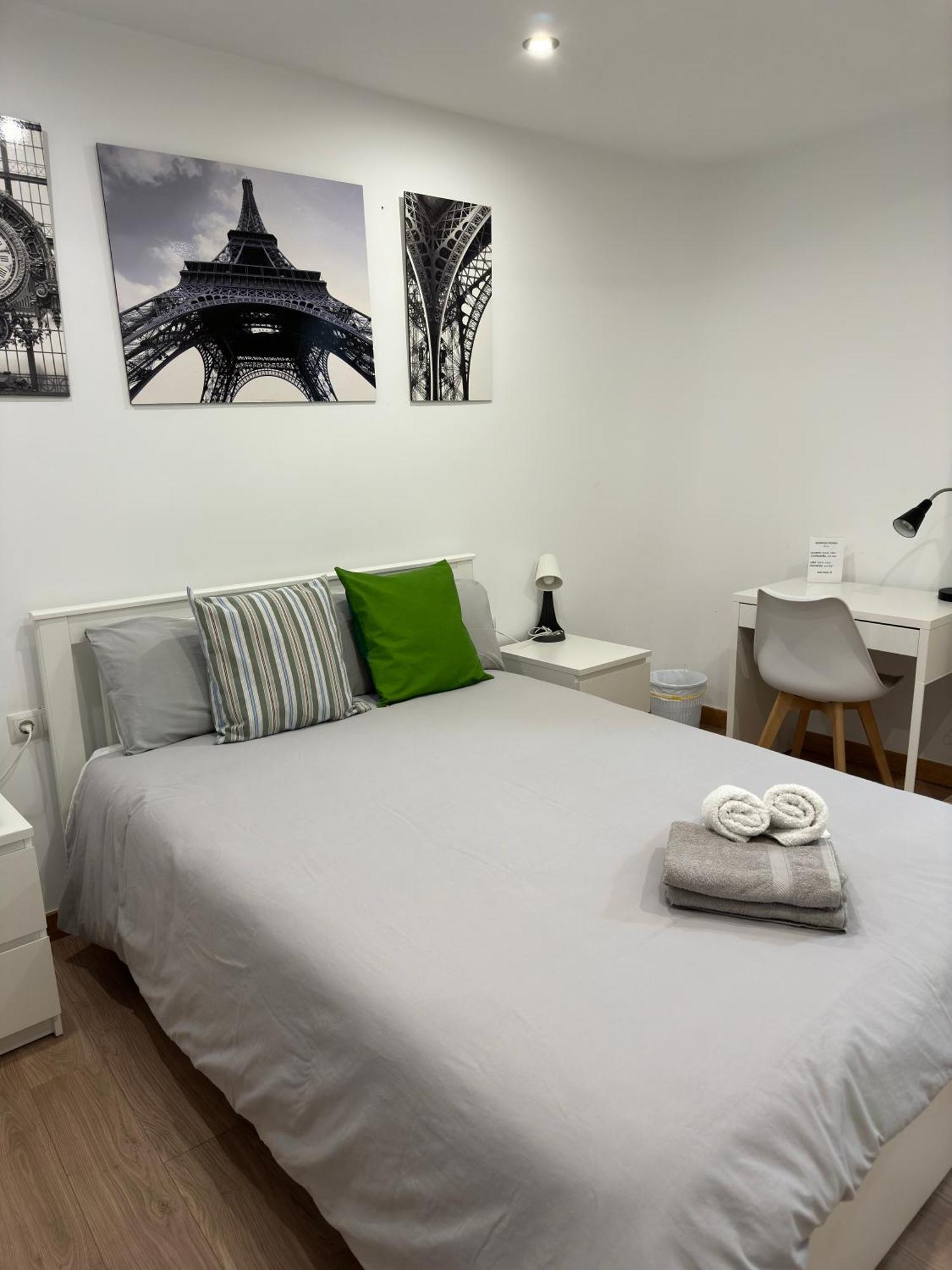 Manrique Rooms Malaga Bagian luar foto